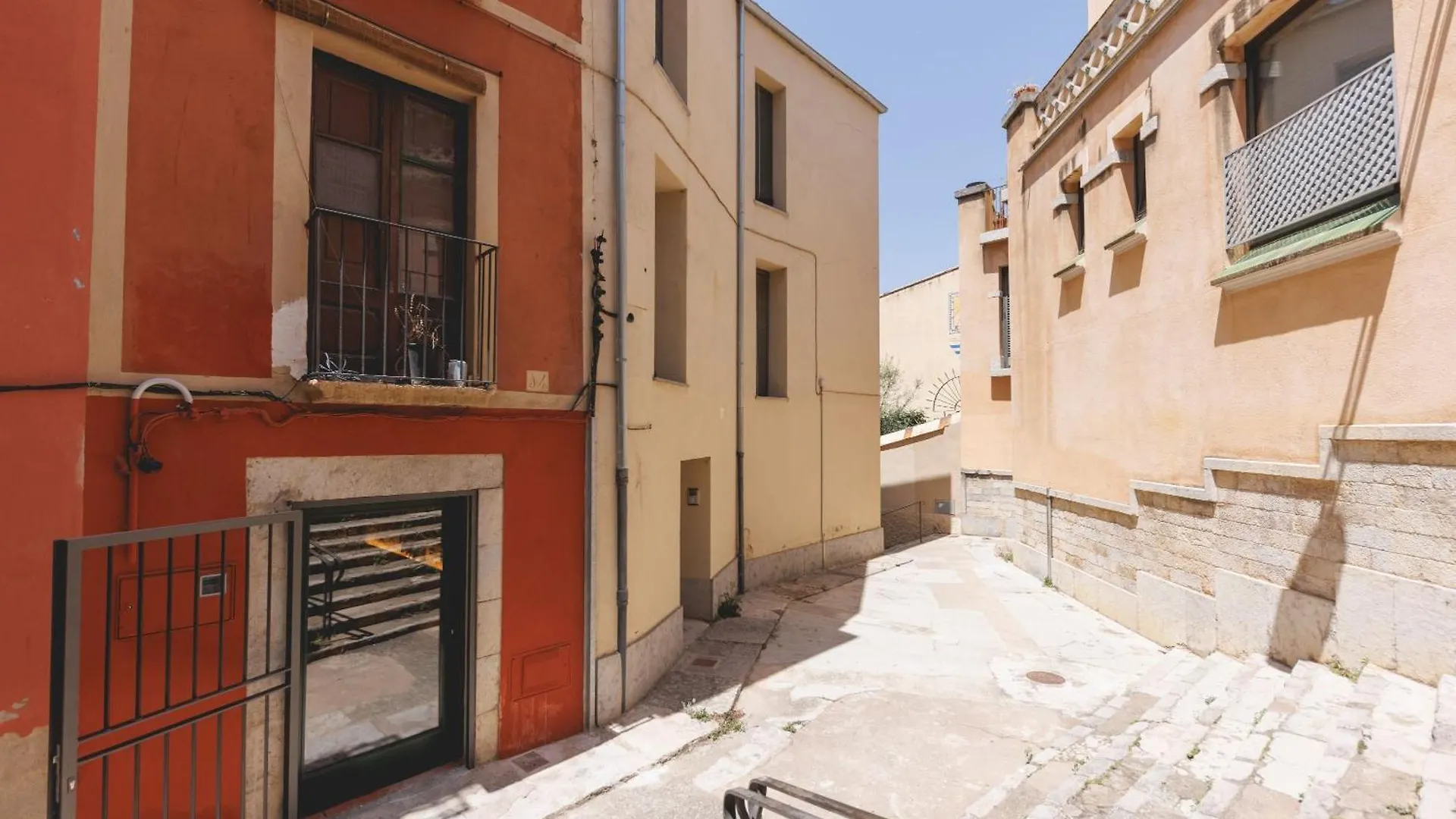 Bravissimo Mora 14, Monthly Apartment Girona